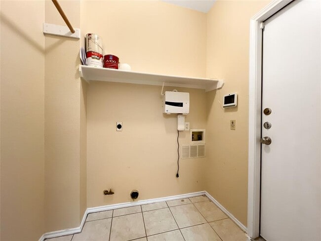 Building Photo - 1512 Suzi Ln