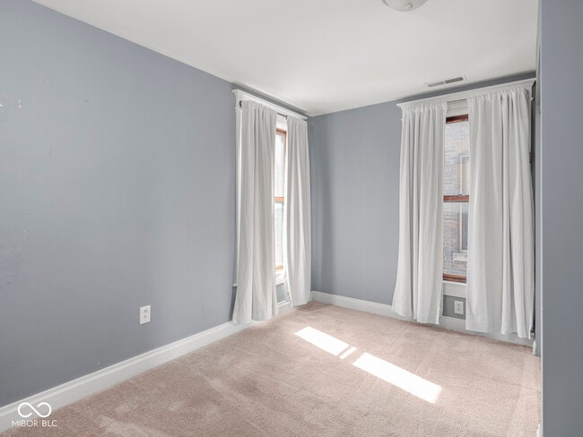 Building Photo - 2161 N Meridian St