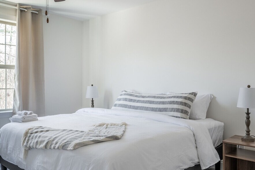 Building Photo - 3319 Old Hickory Blvd