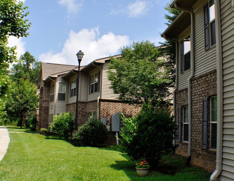 Building Photo - Vista Ridge