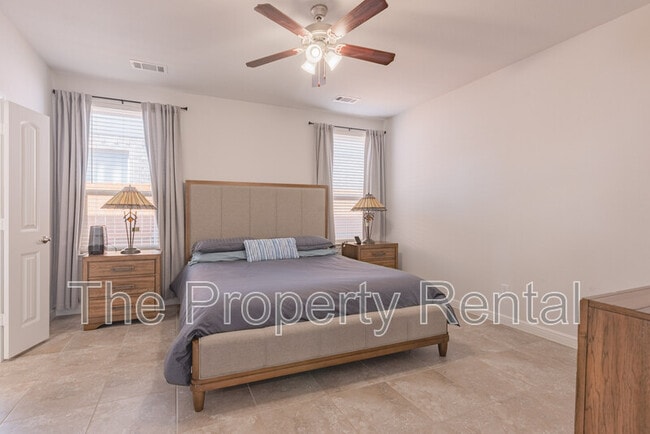 Building Photo - 1 Valley Rd