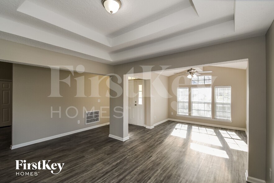 Building Photo - 182 Greenfield Dr