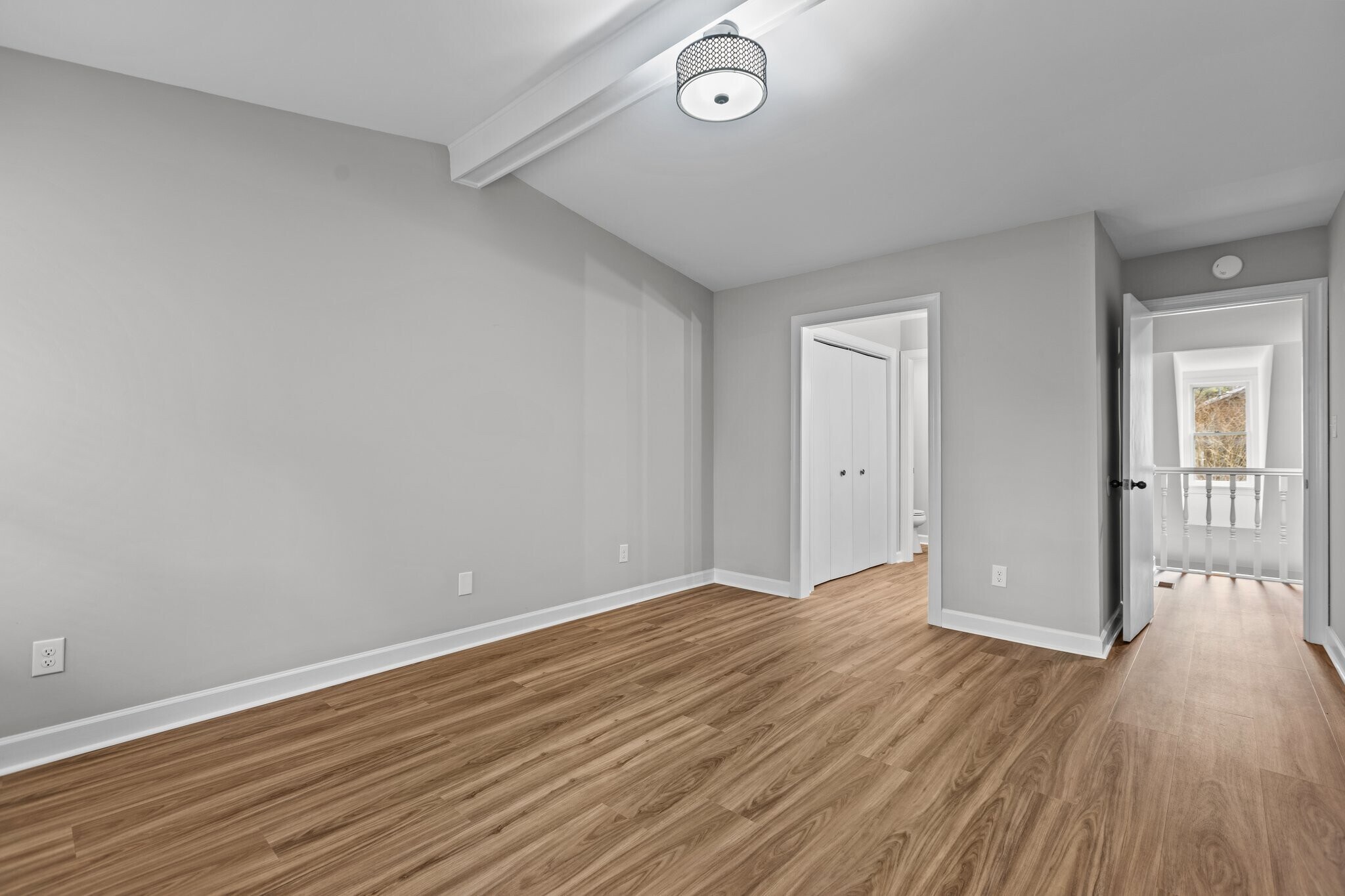 Building Photo - 5500 Fortunes Ridge Dr