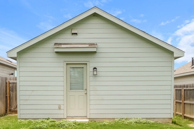 Building Photo - 5410 Verdugos Pl