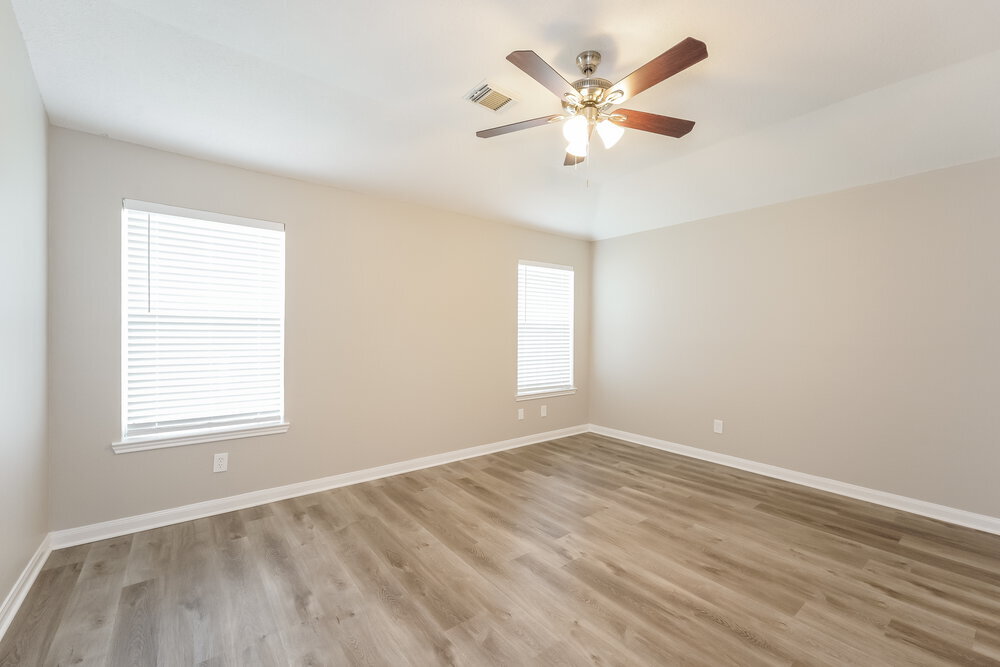 Building Photo - 5103 Santrey Dr