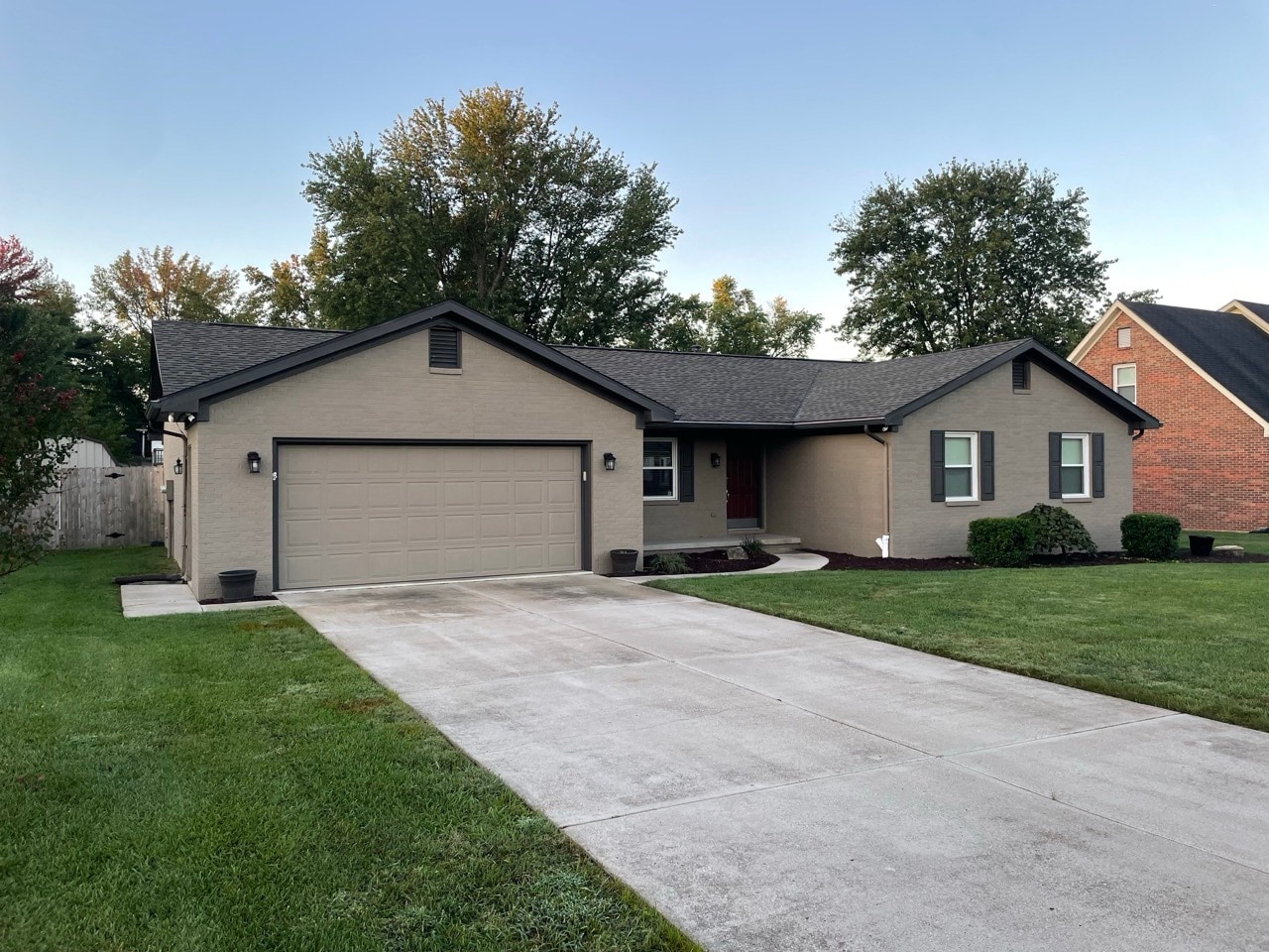 Building Photo - 8733 Hanover Dr