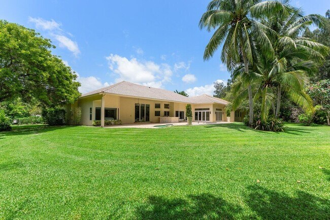 Building Photo - 16164 Bridlewood Cir