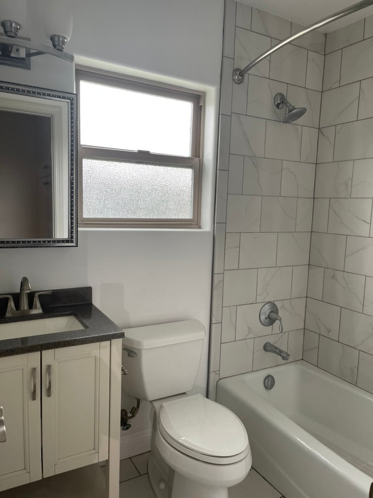 Building Photo - 5255 Via Campo St