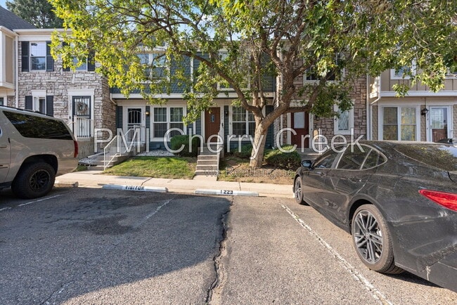 Building Photo - 1223 S Idalia St