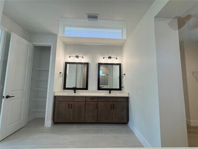 Building Photo - 28764 Jujube Rd
