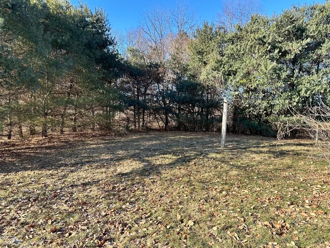 Building Photo - 7986 E Co Rd 975 S