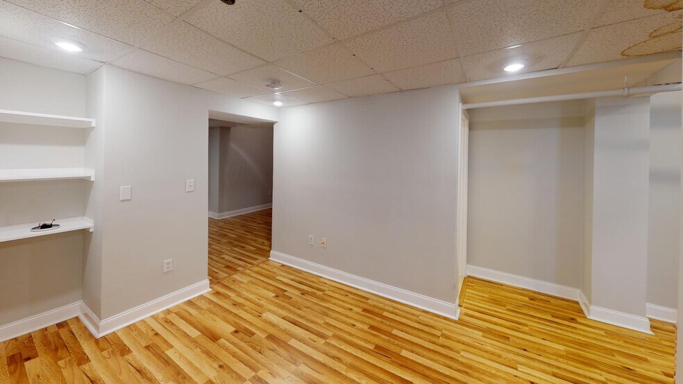 Building Photo - 1198 Commonwealth Ave