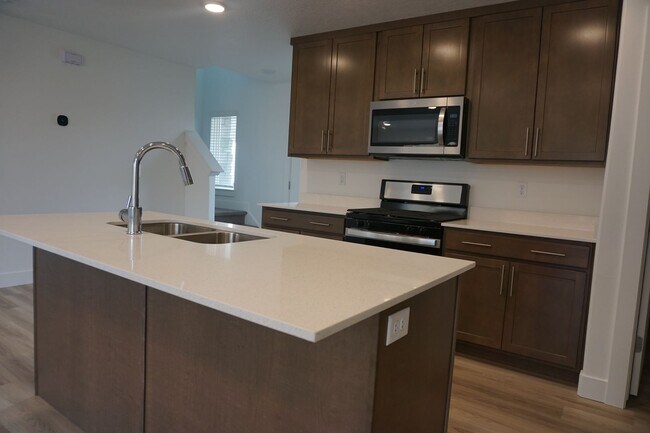 Building Photo - 3091 N Indigo Lp