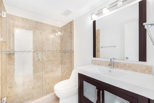 Building Photo - 3180 S Ocean Dr