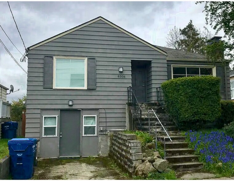 Building Photo - 6306 4th Ave NE