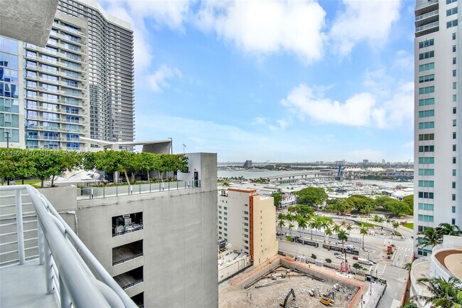 Building Photo - 234 NE 3rd St