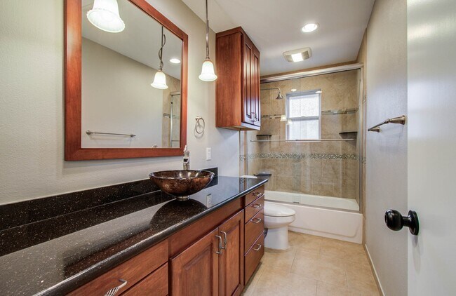 Building Photo - 5710 Verdome Ln
