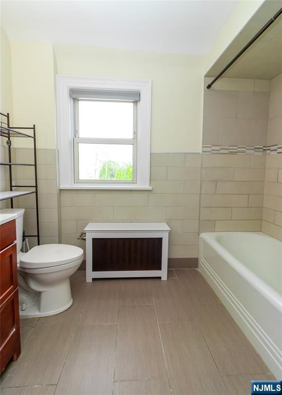 Building Photo - 29 13th