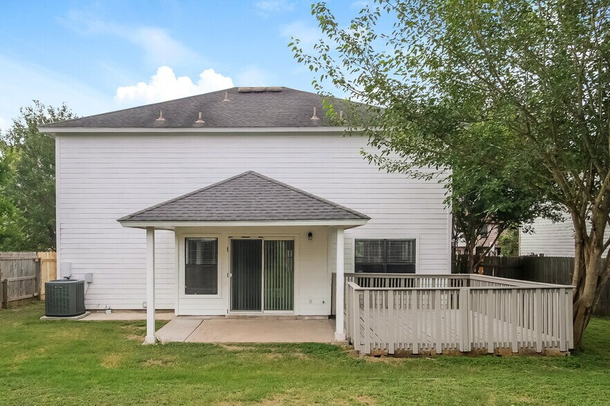 Building Photo - 1232 Dexford Dr