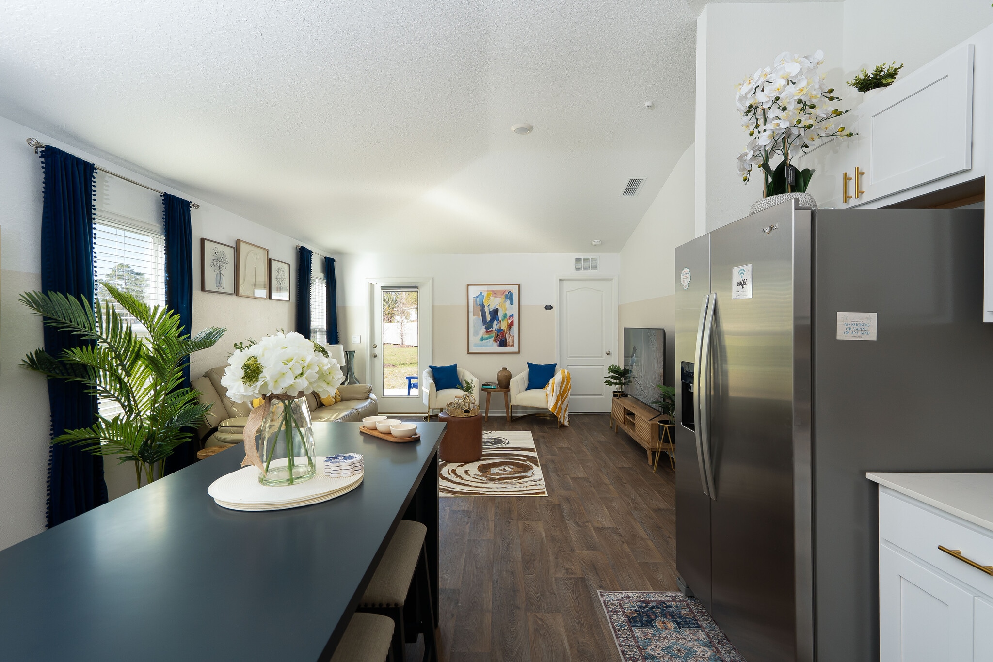 Building Photo - 17 Evermore Ct