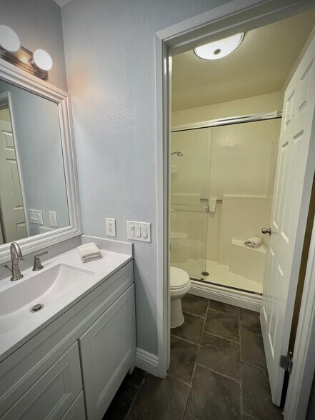 Primary bedroom #1 bathroom with full shower - 10341 Azuaga St