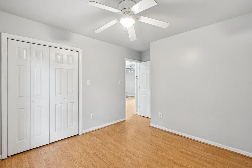 Building Photo - 6 Commercial Row