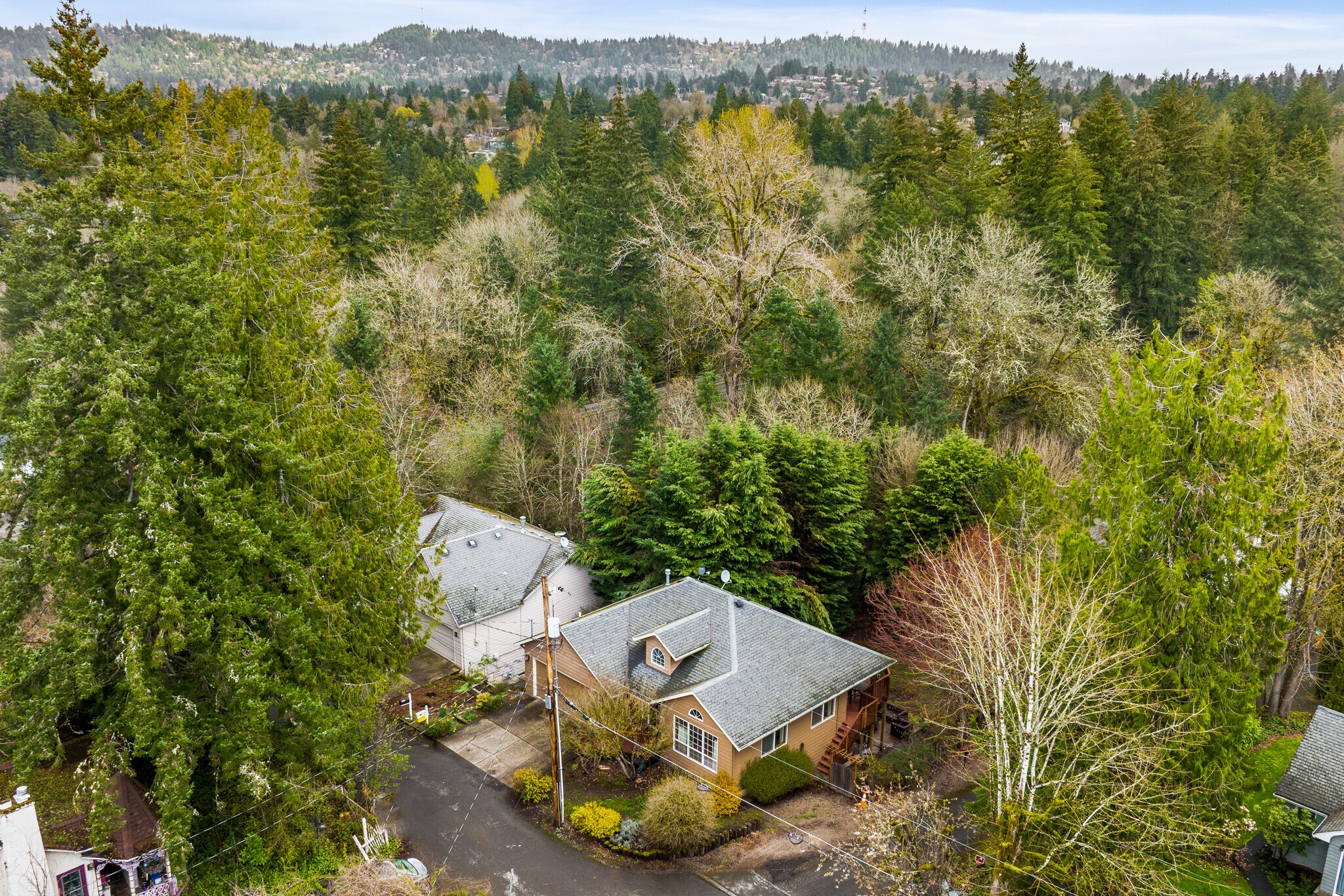 Building Photo - 7956 SW 61st Ave