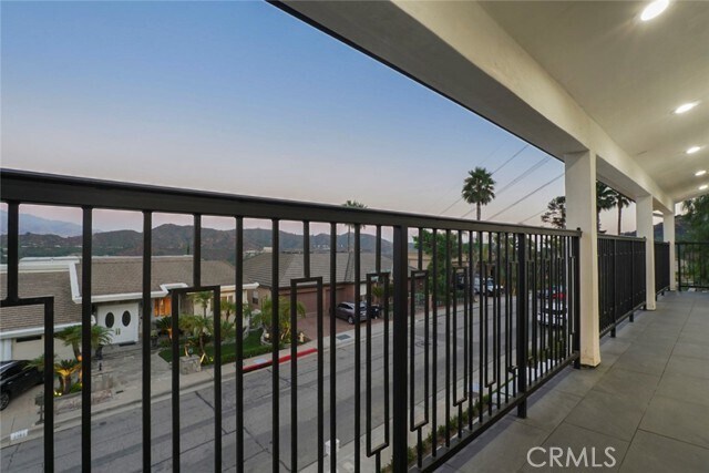 Building Photo - 3381 Oakmont View Dr