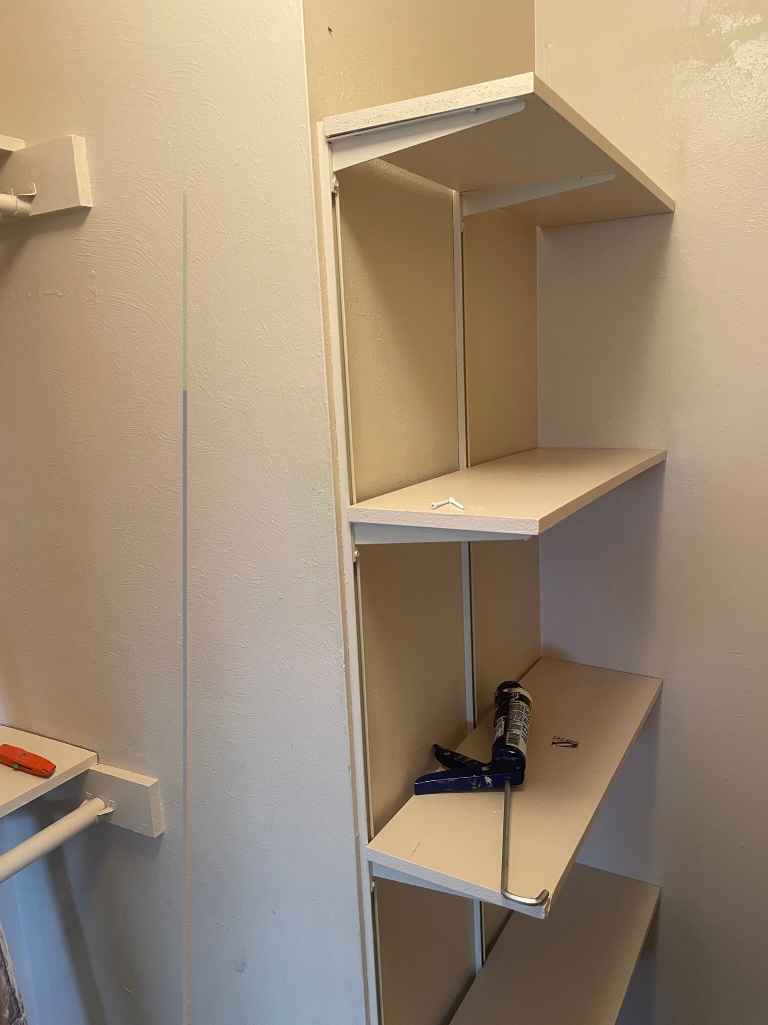 walk in closet - 1995 Kingston St