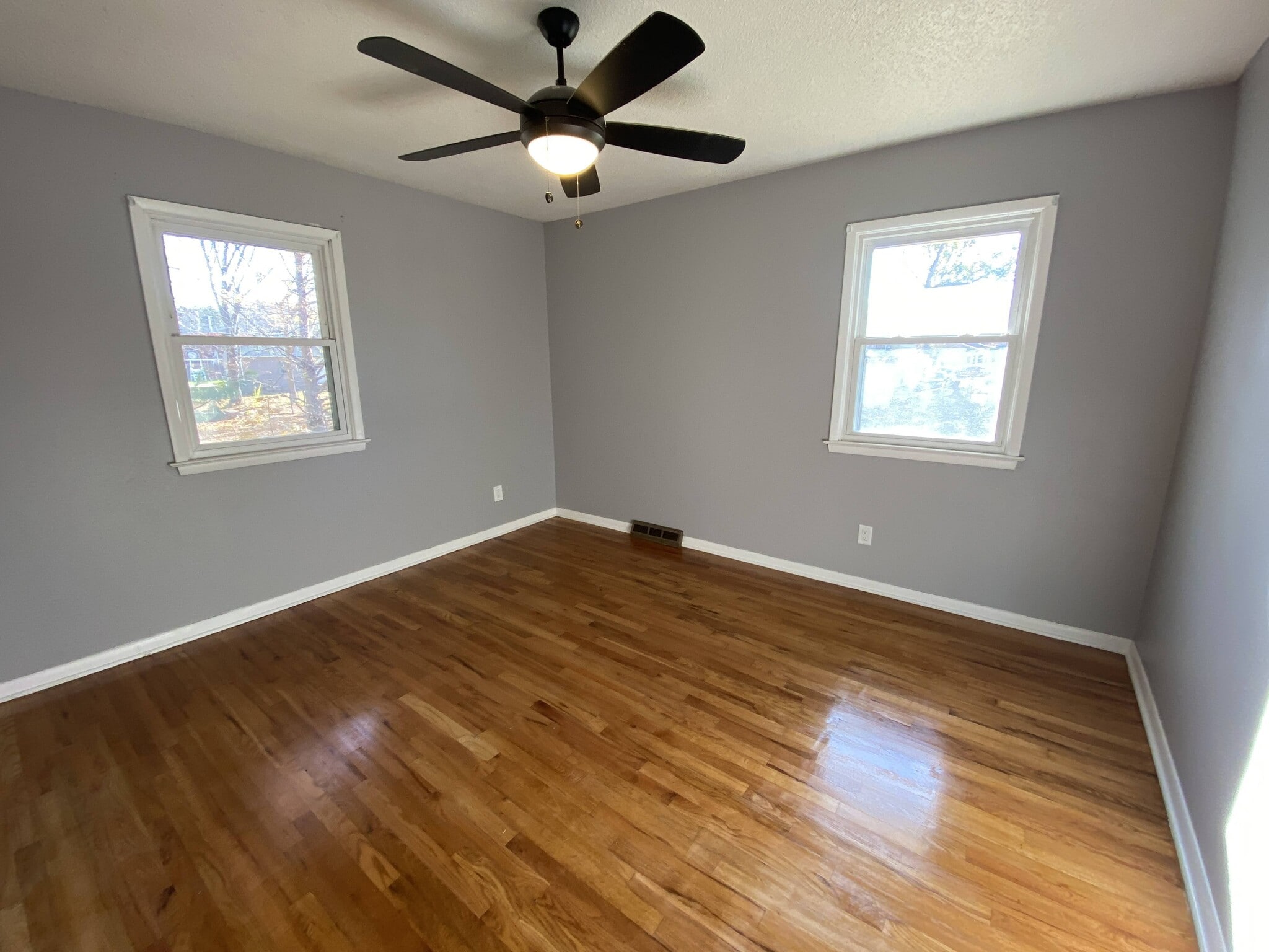 Building Photo - 2761 Skeies Dr