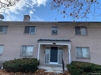 Building Photo - 22140 Dante St