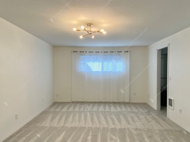 Building Photo - Mid-Century Modern Courtyard Gem in the Old Farm District