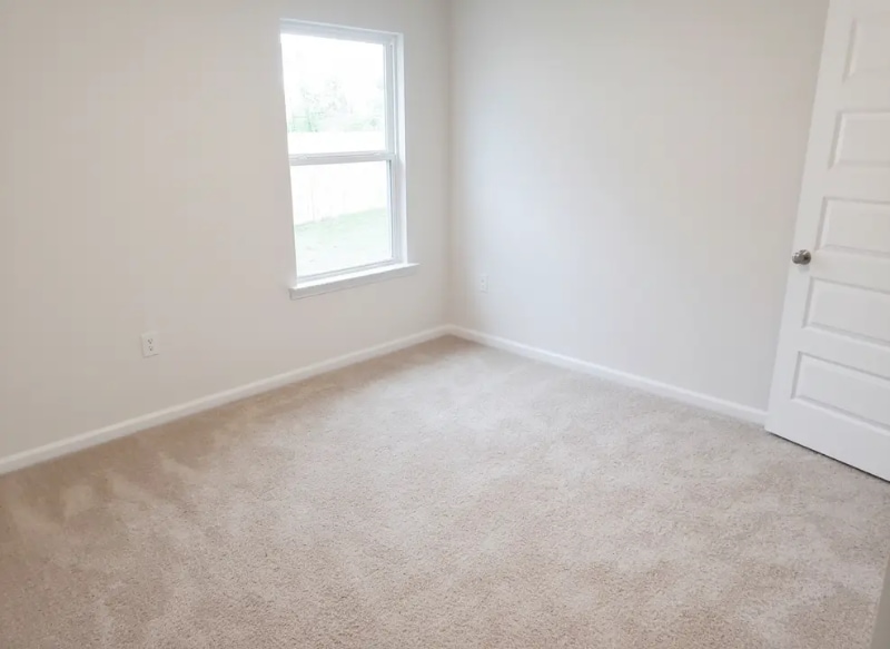 Building Photo - 3904 Silver Spur Rd