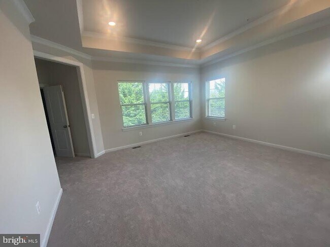 Building Photo - 506 Nursery Ln