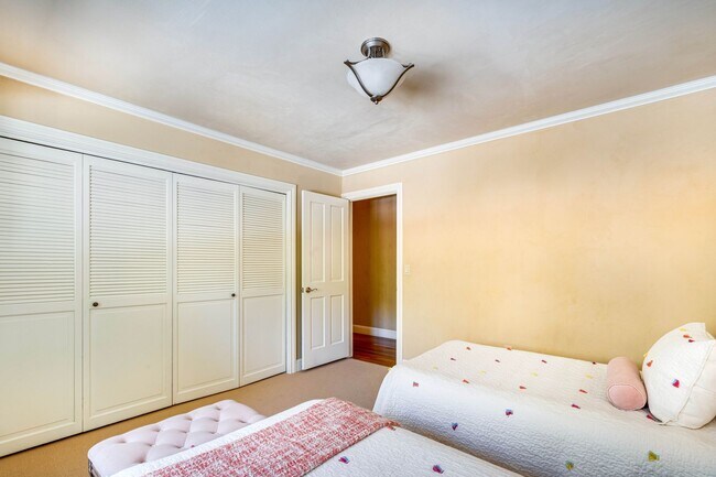Building Photo - 4 Bedrooms, 3 Bathrooms, Cul-de-sac Location Near Silverado Country Club, Napa