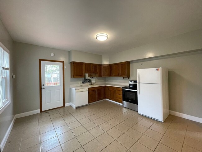 Building Photo - Single-family Home on Tipperary Hill
