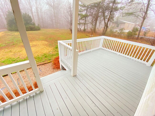 Building Photo - Fully Renovated 3bd/1ba House in Troutman close to lake, downtown Troutman, and even closer to I85