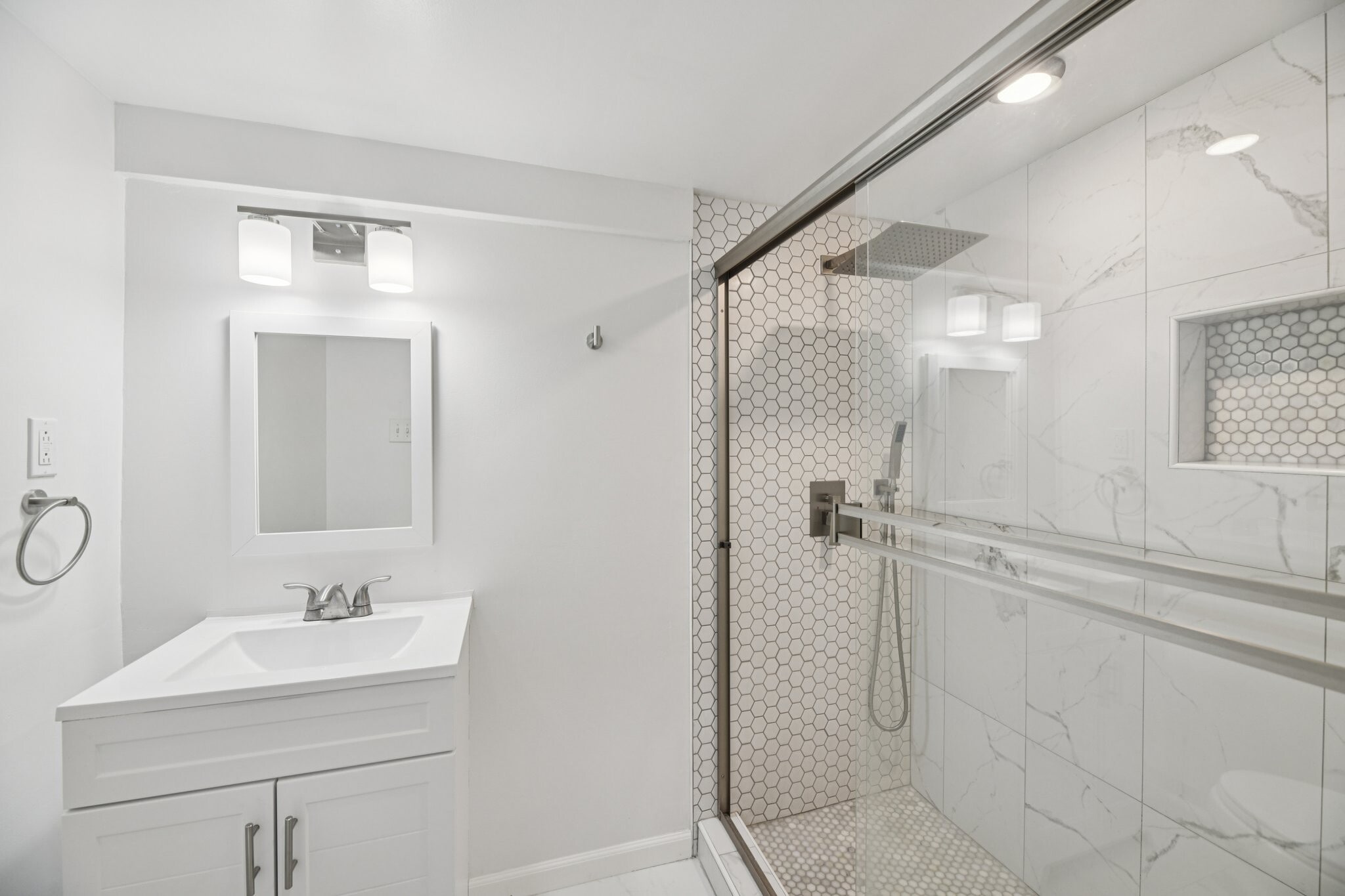 Building Photo - 9934 Longford Ct