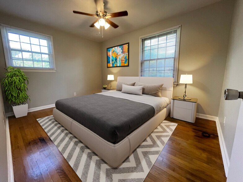 Master Bedroom - 2665 Orchid Ave