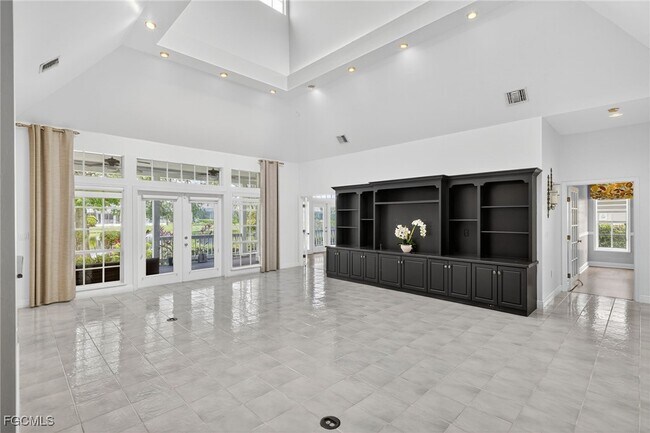 Building Photo - 11592 Timberline Cir
