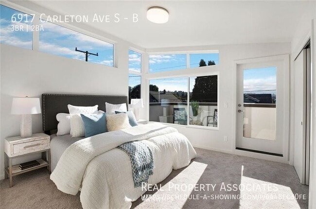 Building Photo - 6917 Carleton Ave S