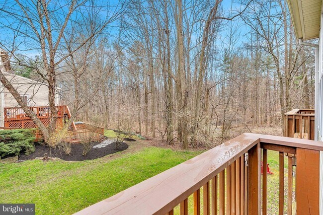 Building Photo - 465 Woodstock Ln