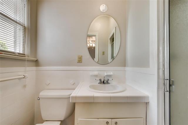 Building Photo - 4210 Normandy Ave