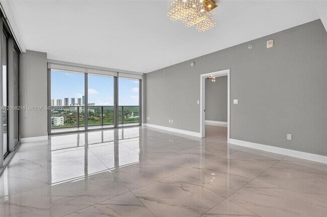 Building Photo - 16385 Biscayne Blvd