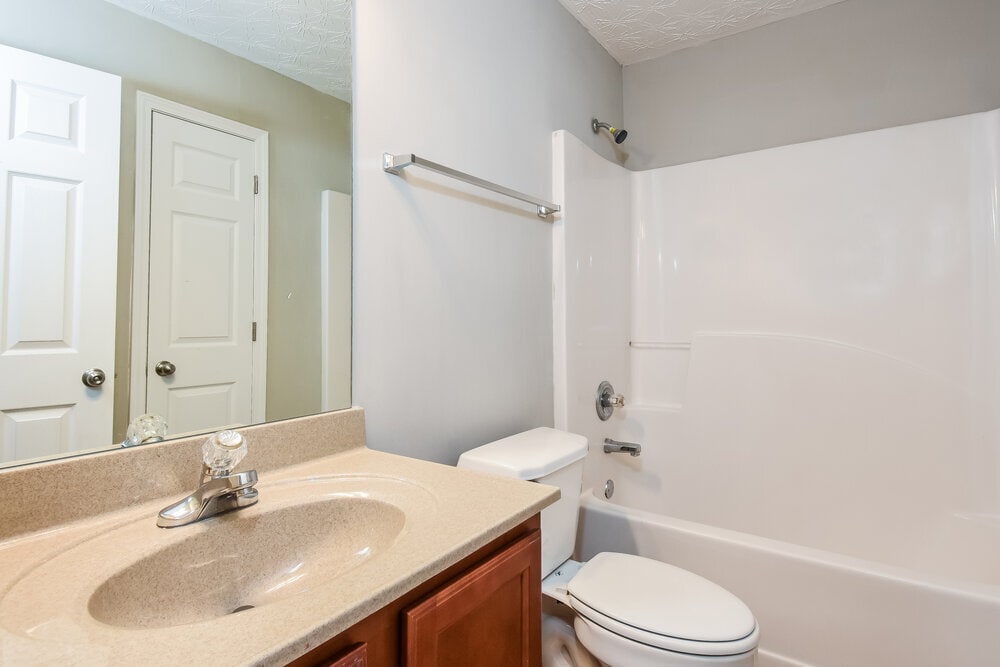 Building Photo - 210 Winterbury Dr