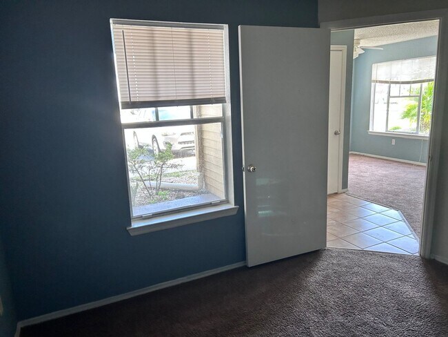 Building Photo - 2Bed/2Bath Condo available at  Villas Del ...