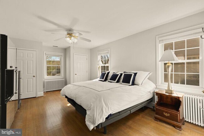 Building Photo - 7932 Orchid St NW