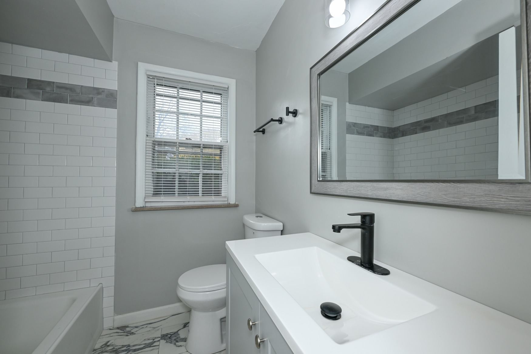 Building Photo - 19226 Winslow Rd