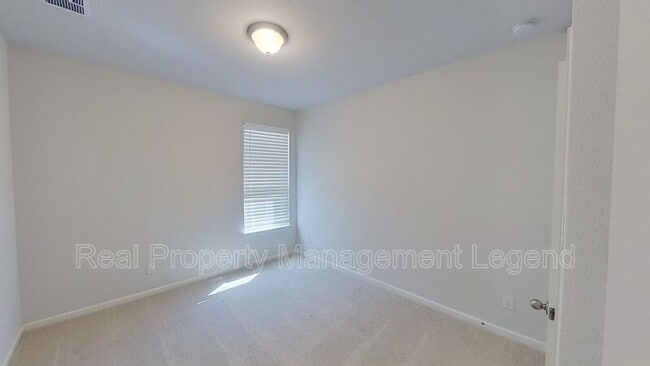 Building Photo - 442 Diamond Creek Dr