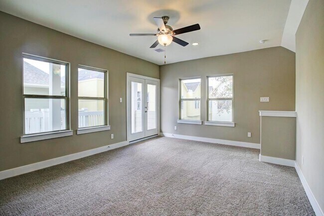 Building Photo - 1517 Hatcher Spring Ln
